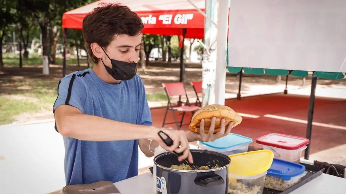 los-culichis-son-fan-de-las-tortas-de-chilaquiles2.