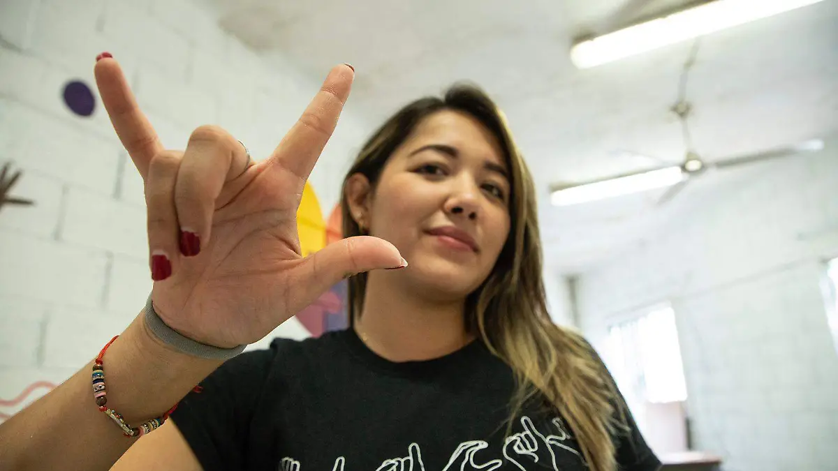 -lenguaje-de-señas-2