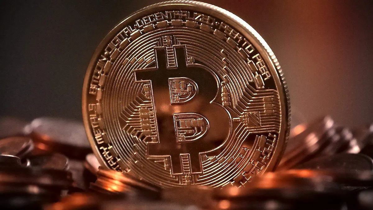 bitcoin-g280603898_1920