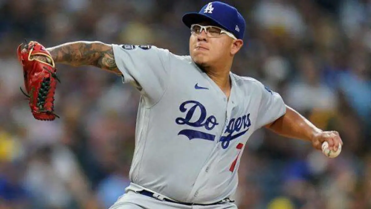 julio-urias