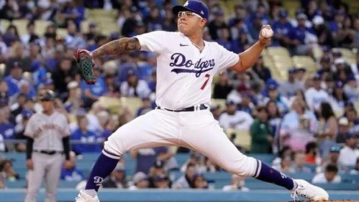 julio-urias