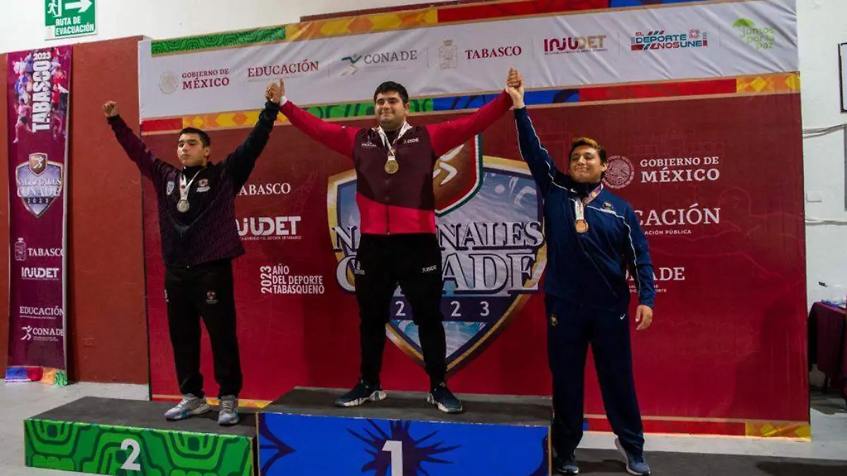 ureta-es-bicampeon-en-lucha
