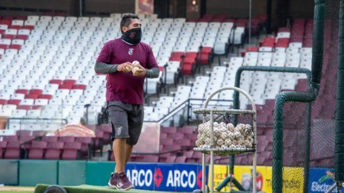 ENTRENAN UNO