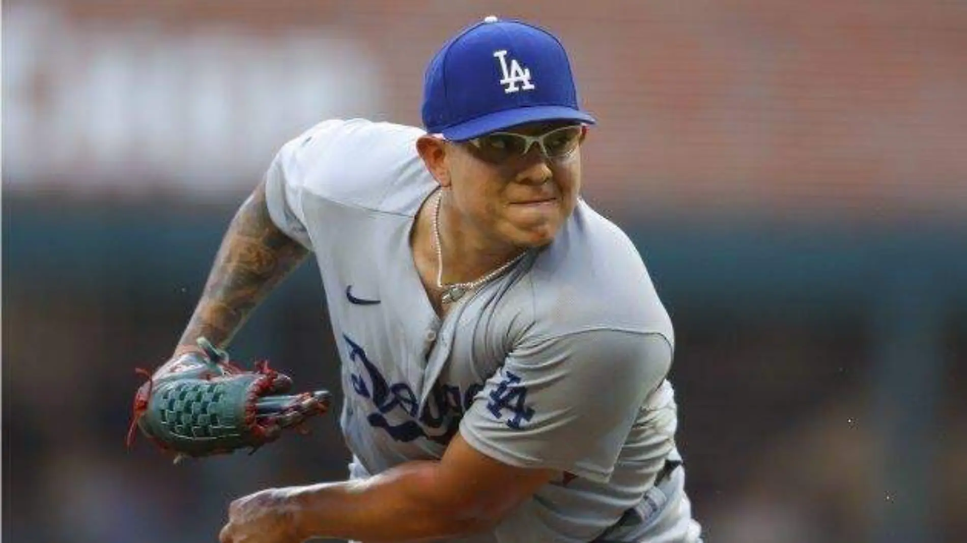 julio-urias