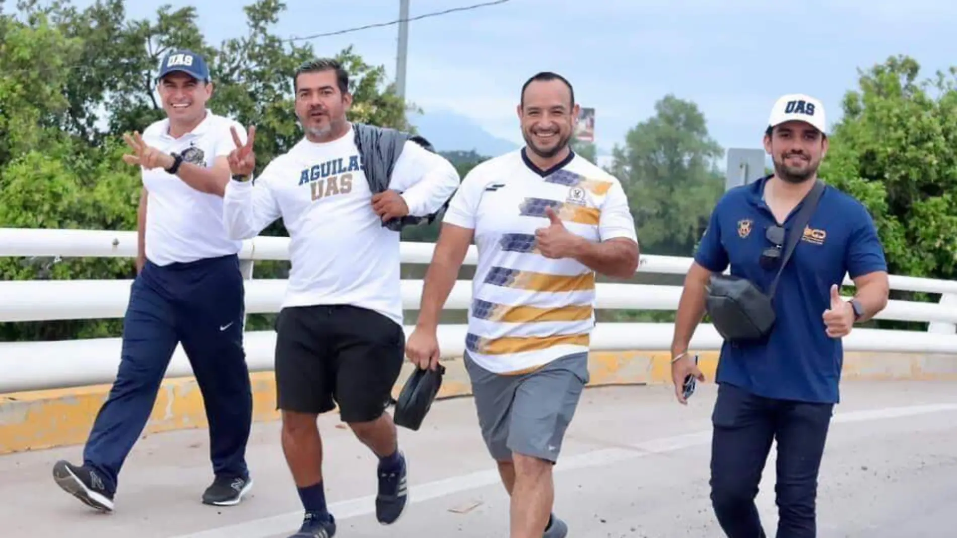 medicos-celebran-con-carrera-pedestre