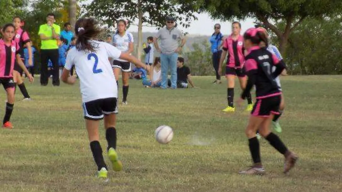 FUTBOLFEMENIL