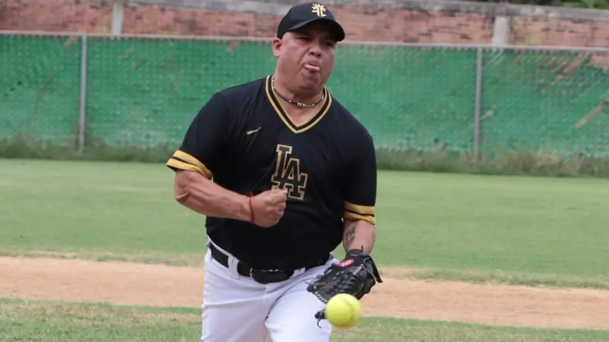 de la mano de jorge sato obtienen triunfo