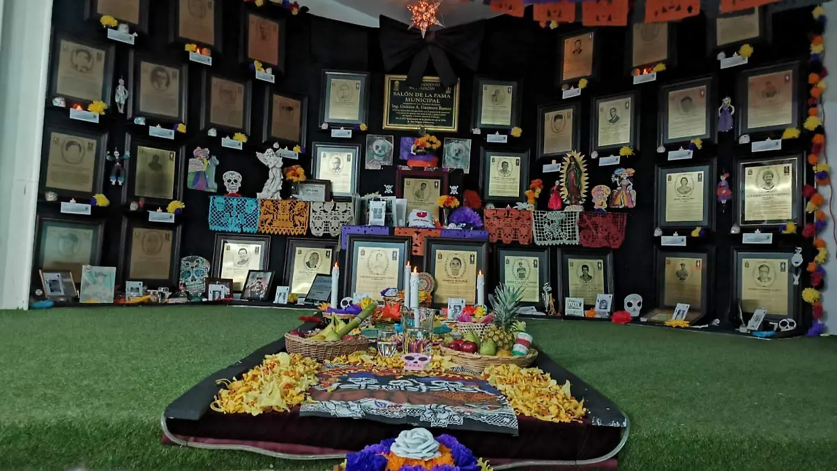 altar-de-muertos-en-salon-de-la-fama