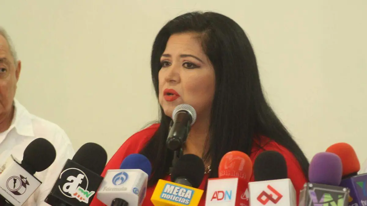 ROSA-ELENA-MILLAN-BUENO