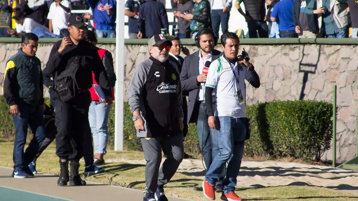 b1e3f109-1e46-46b3-a8aa-c0b4f1a07f94