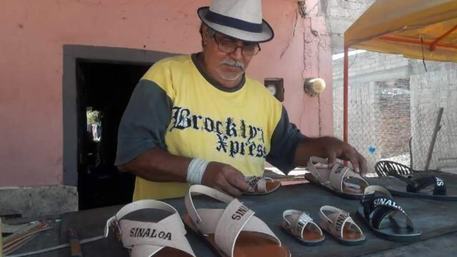 HUARACHES