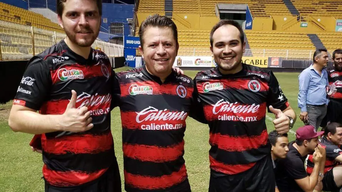 8a6ecd49-976e-4efc-a622-2a7c406344ea