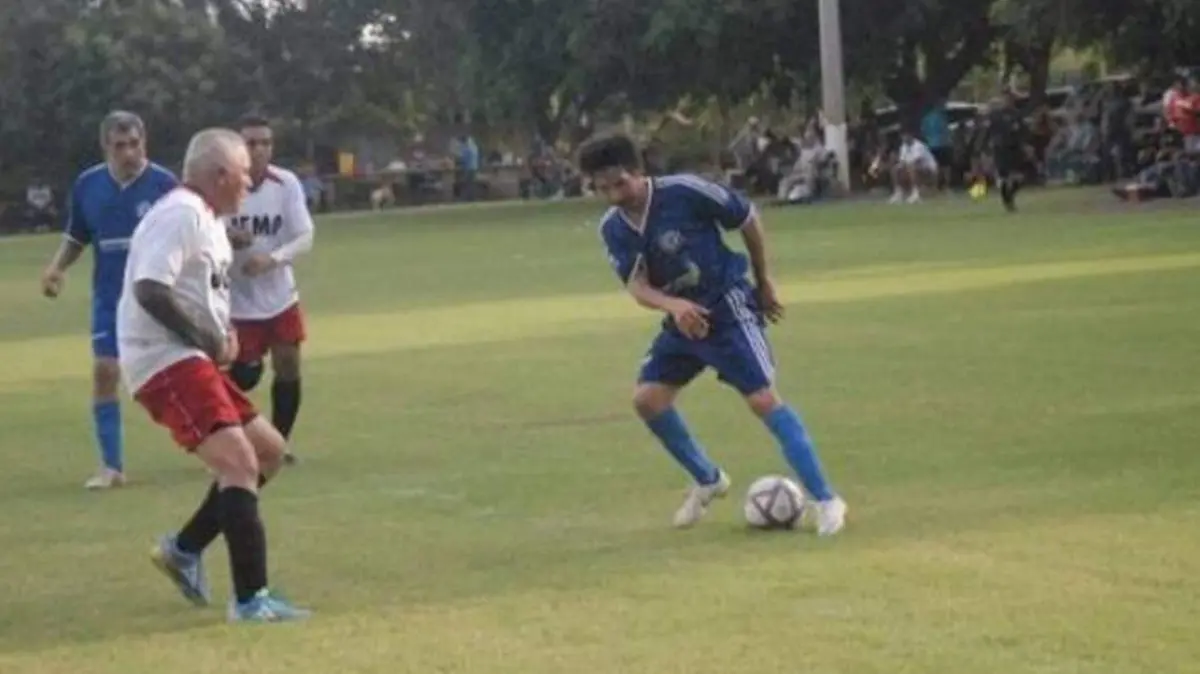 33cced1e-3d76-4bdc-b799-1c36bcb2f7c4