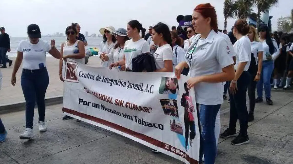 JOVENES UNO