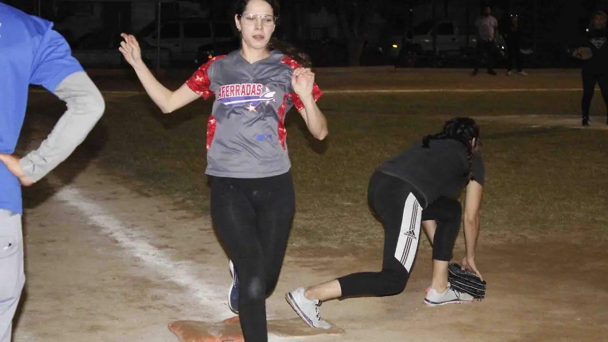 dcc16d77-f883-41e0-961e-7dc3087778d0