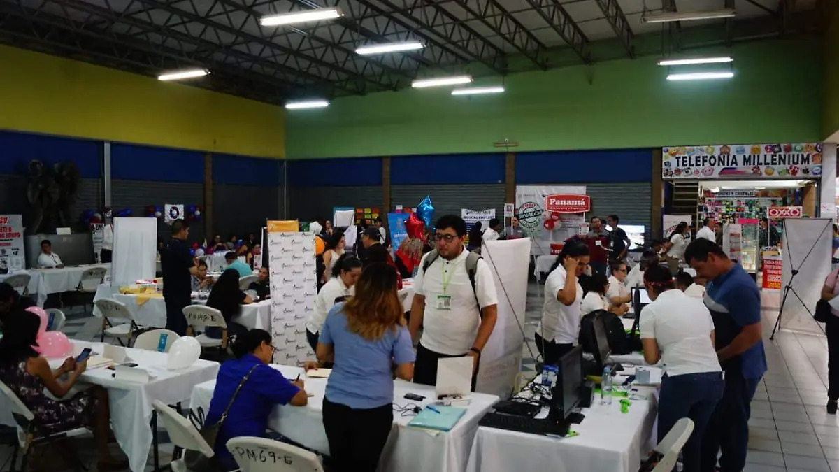 Feria de empleo en Culiacán