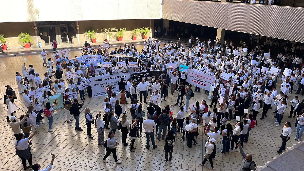 manifestantes-marcha-niños-asesinados