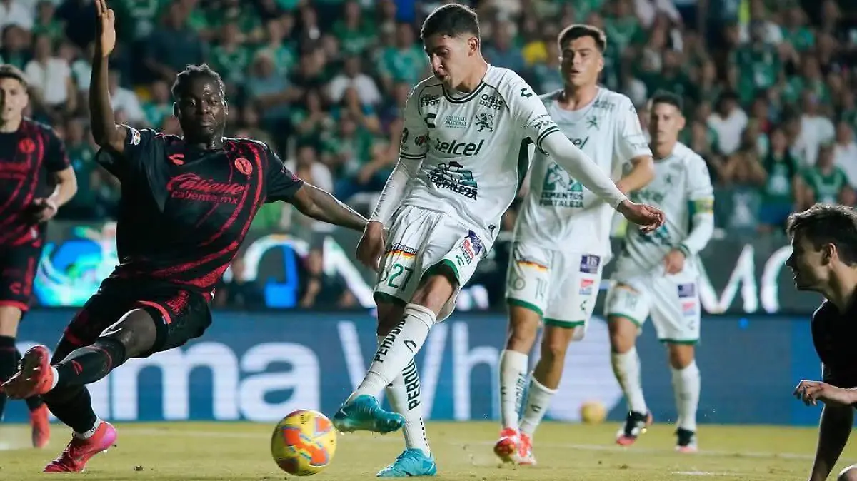 -León-Lider-Jornada-10-MX-