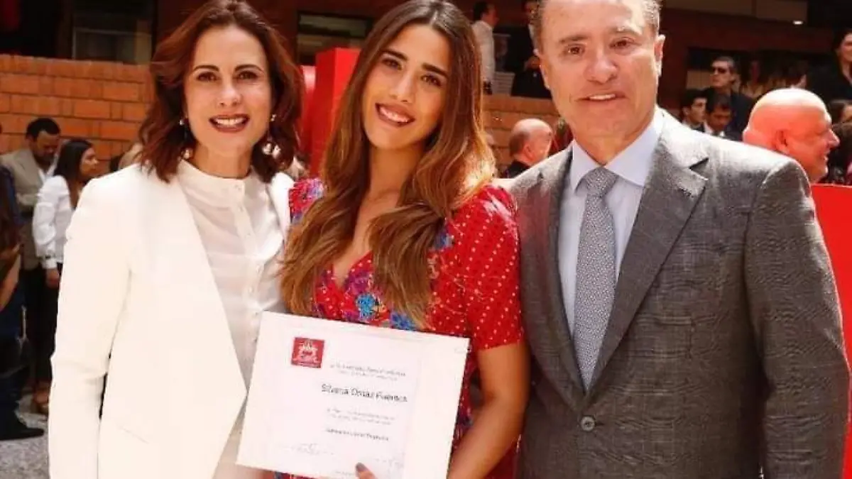 2e07e768-9f62-4175-84cd-9b700ca3b4dd