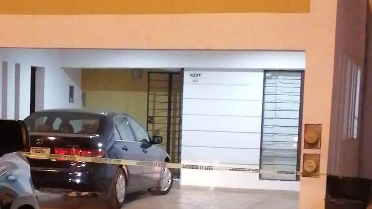 asesinado a puñaladas