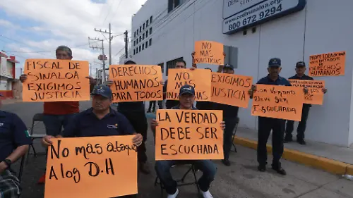policias-manifestacion-CDEH