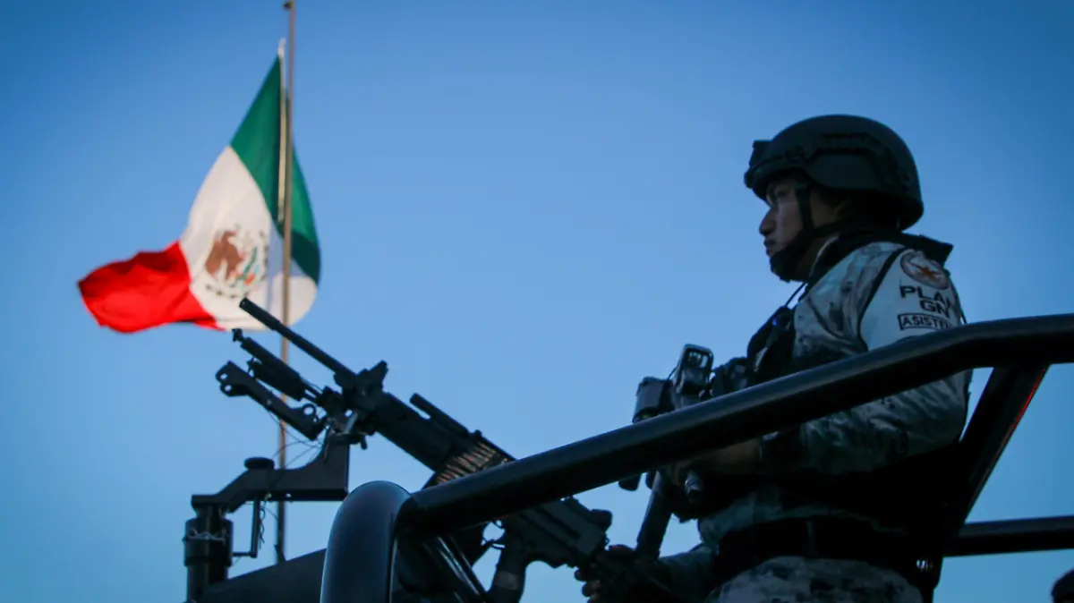 Militares8
