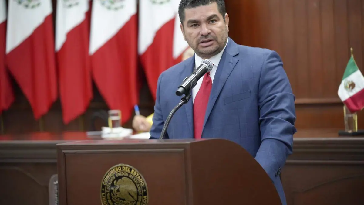 Diputado2-RodolfoValenzuela