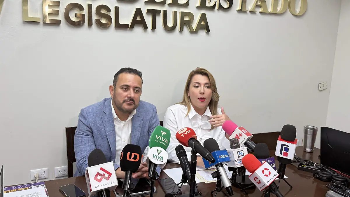 roxana rubio y jorge gonzalez PAN