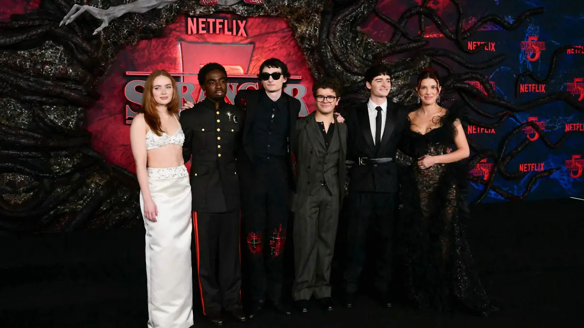 Stranger-things-elenco