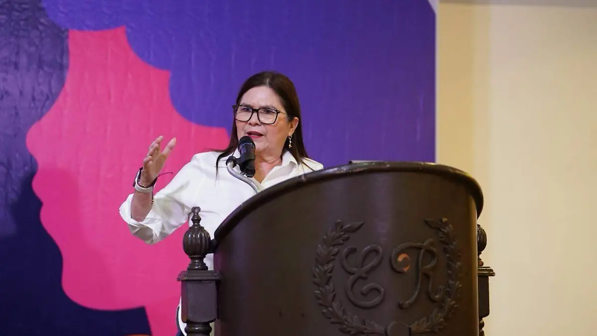 Imelda-castro-pariedad-politica 