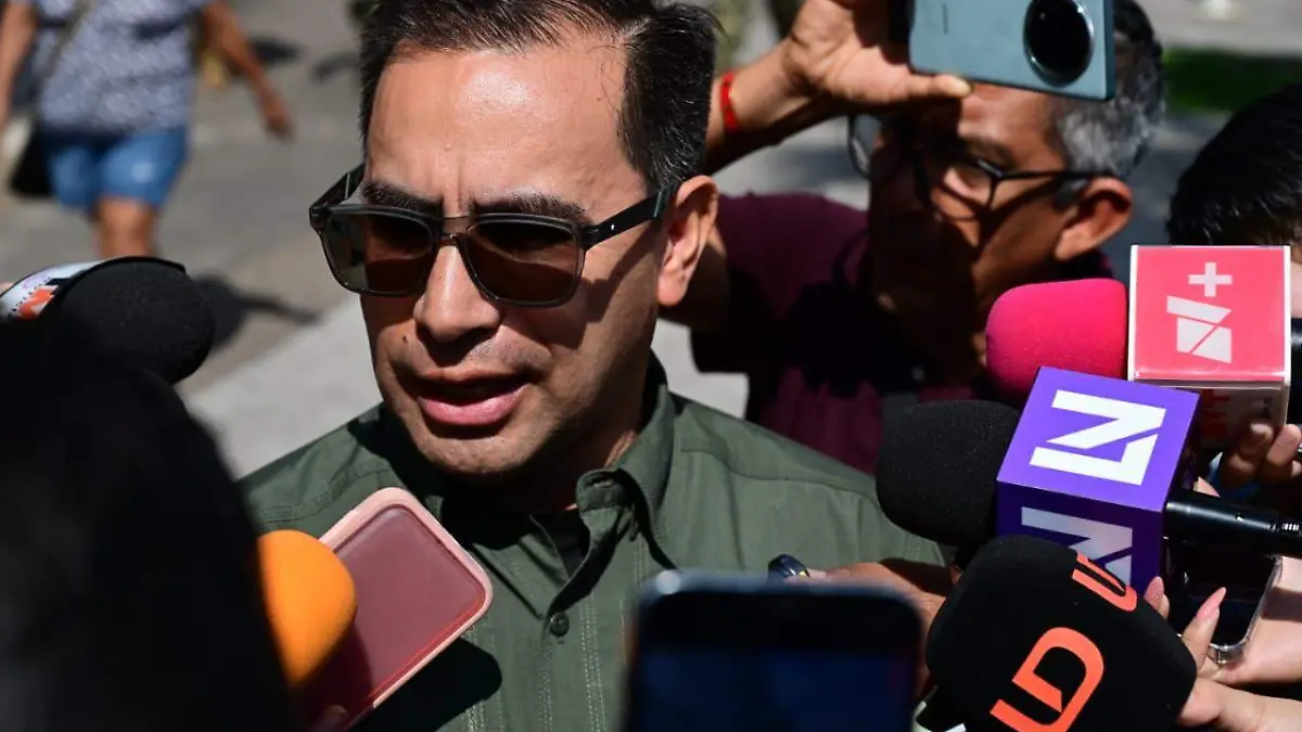 Secretario declara sobre el caso de El Texas