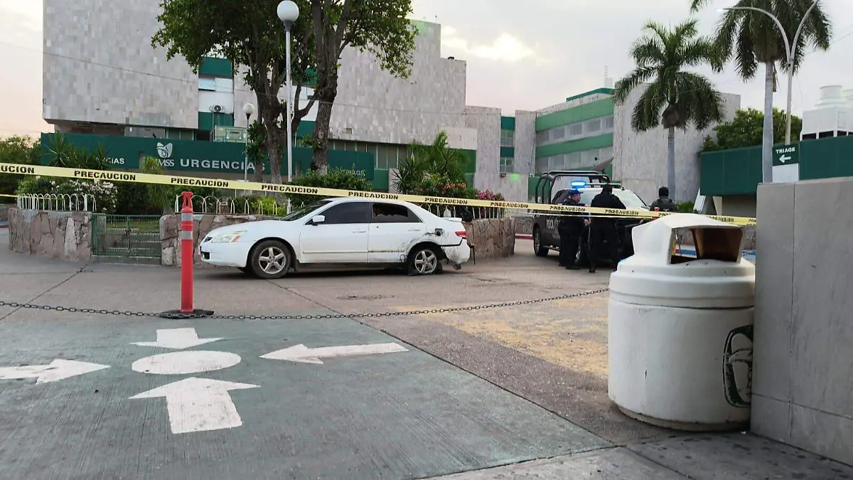 Hombre herido de bala ingresa al IMSS Culiacán