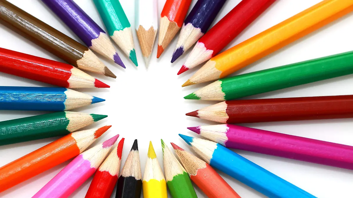 publicdomainpictures-colored-pencils-2063