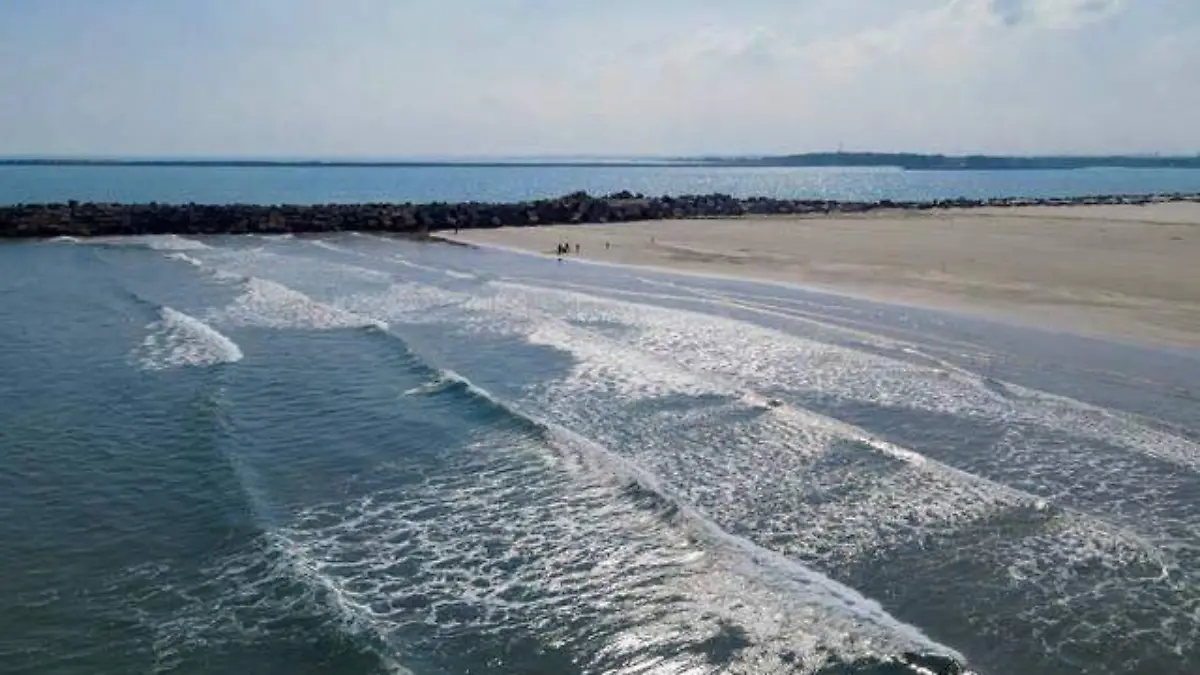 Un pescador se ahogó en playa Tesoro