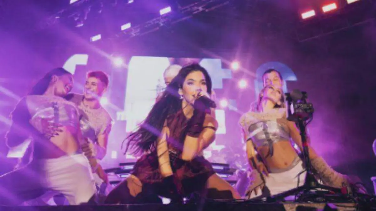 Kenia Os en concierto Tampico 