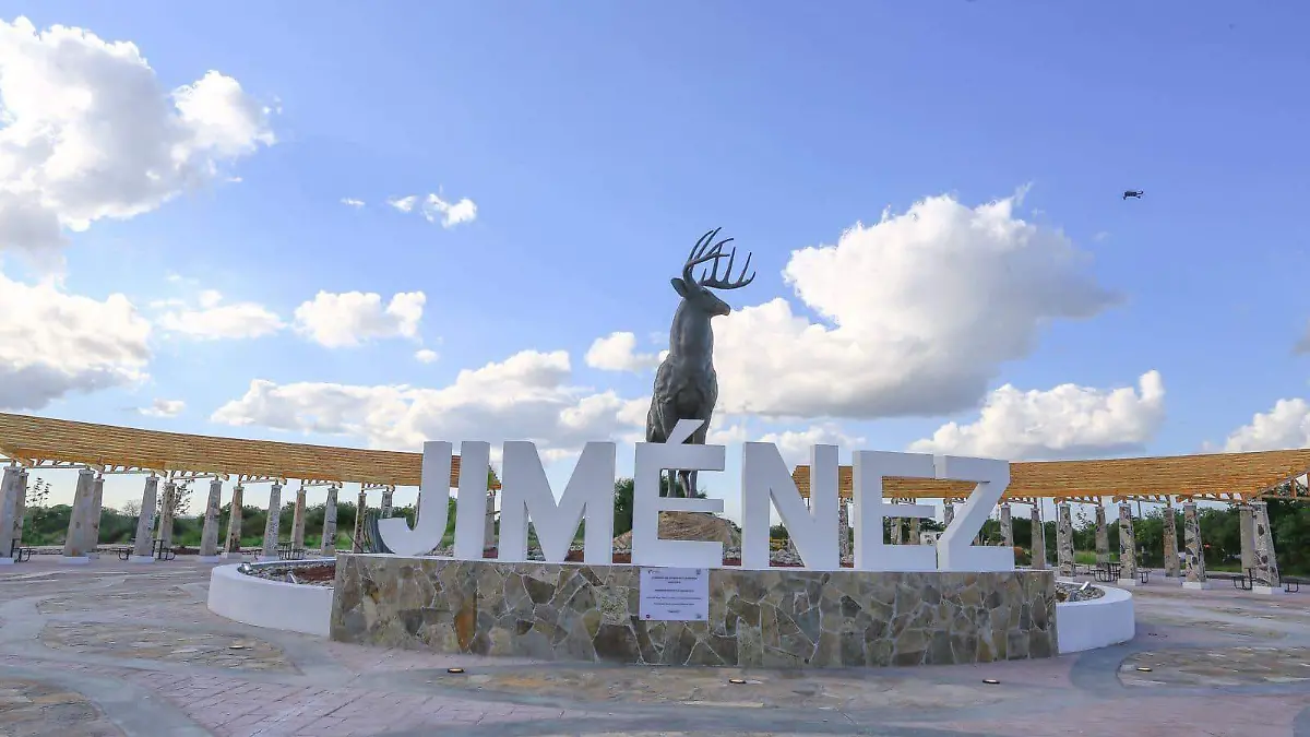 Tamaulipas 'estrena' escultura gigante de un venado cola blanca: conoce el nuevo paradero turístico