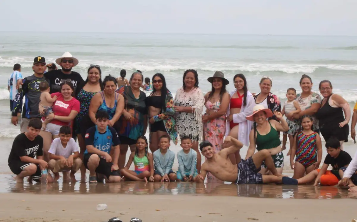 Familia de Linares, Nuevo León visita Playa Miramar, Ciudad Madero Mario Cruces (3)