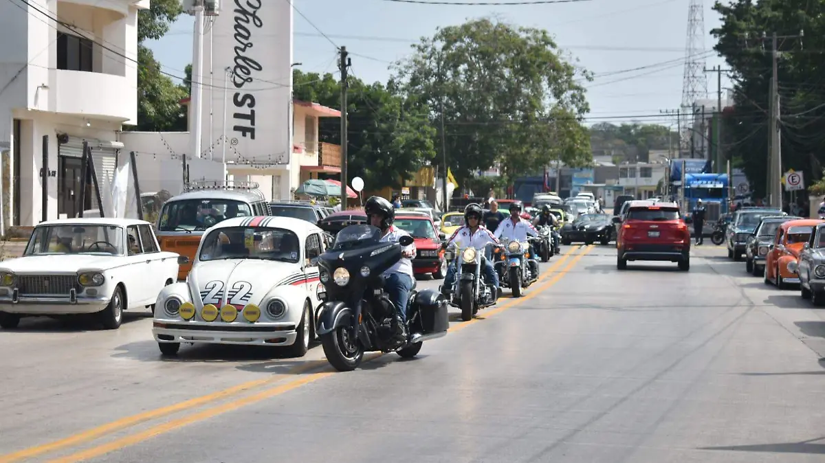En octubre de 1967, la primera fábrica de Volkswagen en México inicia operaciones en Puebla 