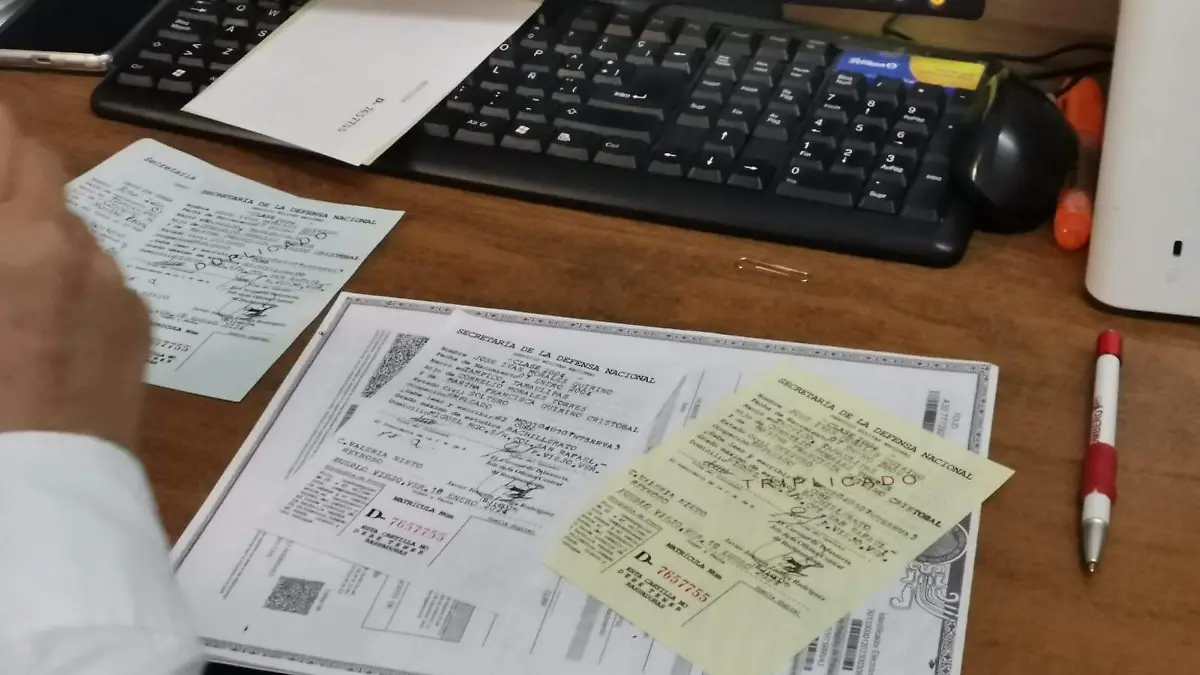 Trámite de cartilla y cumplimiento del servicio militar nacional es obligatorio | Alfredo Márquez