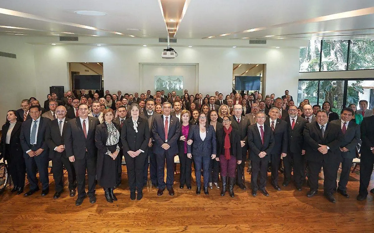 GOBERNADOR2