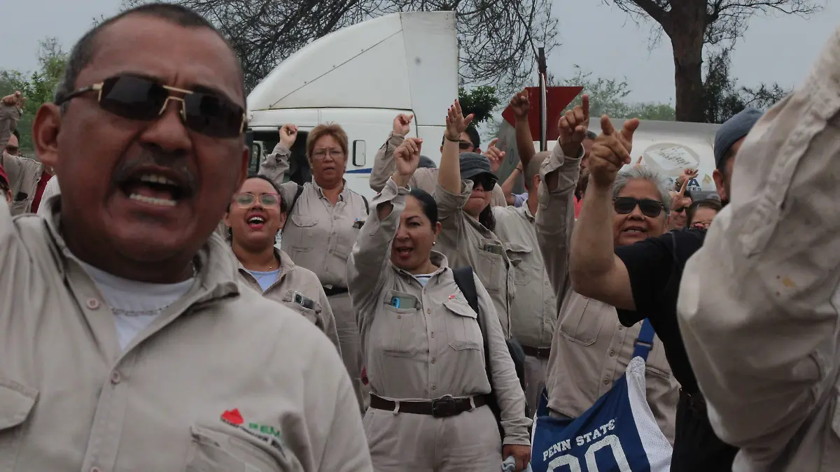 Ciudad Madero: Marina toma control del Dique Seco y Deponente de Pemex