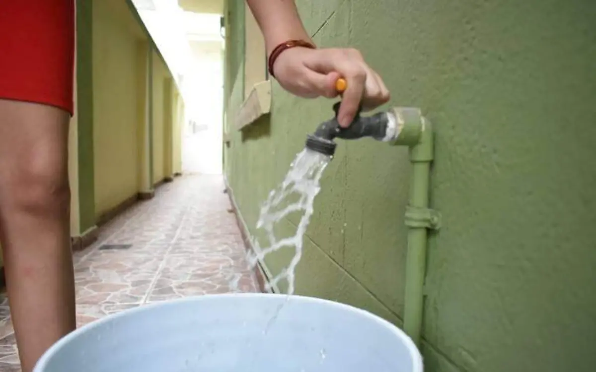 Corte de agua en 80mcolonias de Tampico Alejandro del Ángel