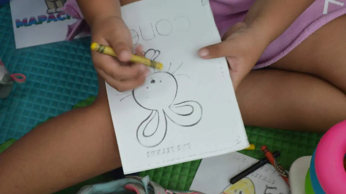 La escuelita es un sitio en donde los menores pueden divertirse y aprender 