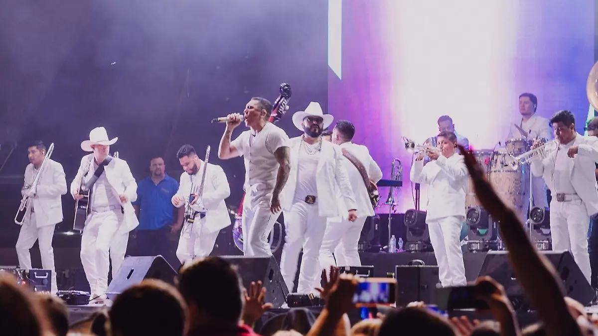 Edwin Luna y la Trakalosa de Monterrey darán concierto en cierre de campaña de Madero Facebook (1)
