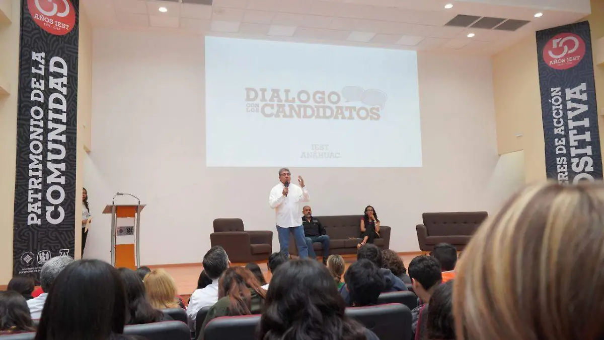 El abanderado para una reelección a la presidencia municipal de Altamira destacó que el apoyo a los jóvenes estudiantes será básico Miguel Díaz