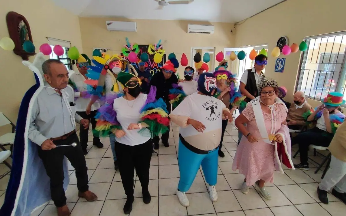 Entre risas y bailes, celebran el Carnaval Alzheimer 2023 Laura Acevedo (1)