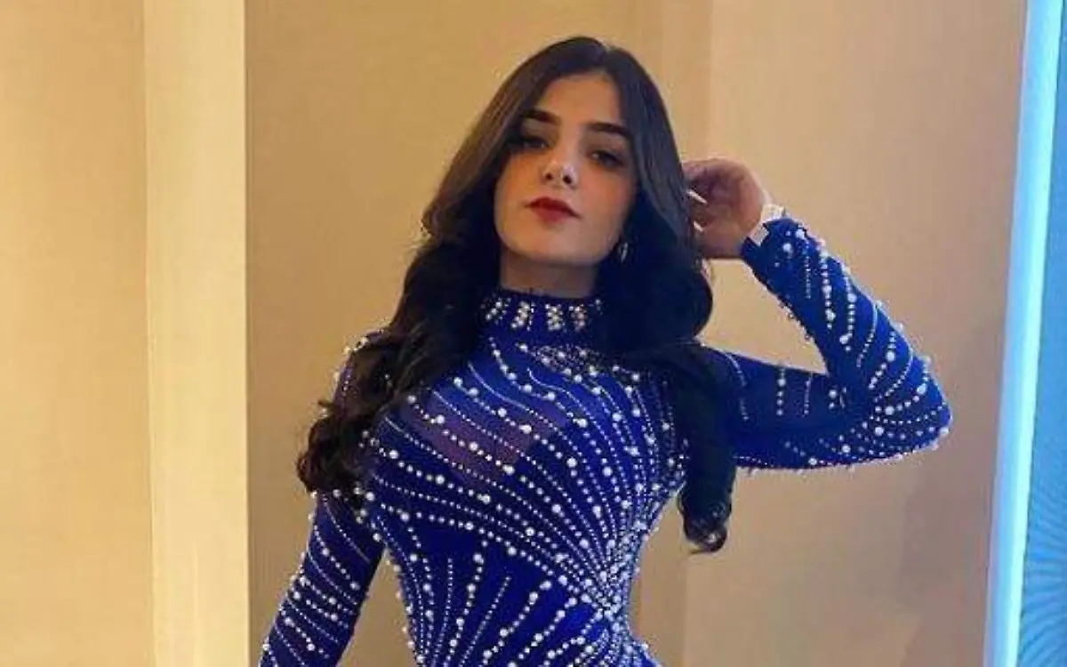 Karely Ruiz festejará a los papás de Xicoténcatl Instagram @karelyruiz