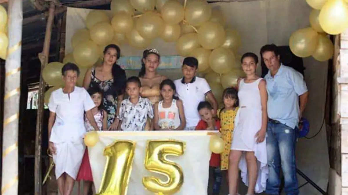 abuelita-ahorra-dos-años-para-festejar-a-su-nieta-1