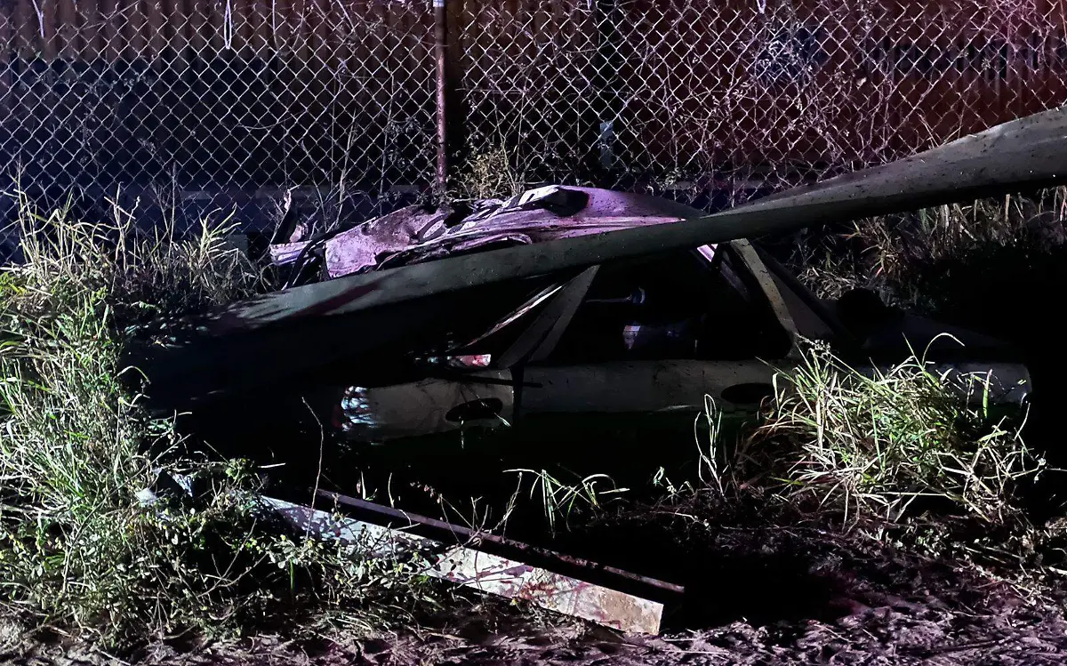 Un muerto y 4 lesionados deja accidente en corredor urbano 