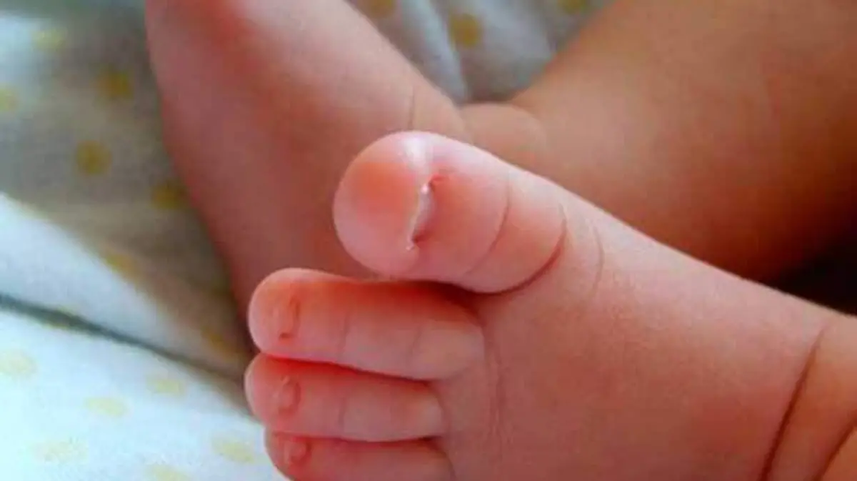 pies-bebe